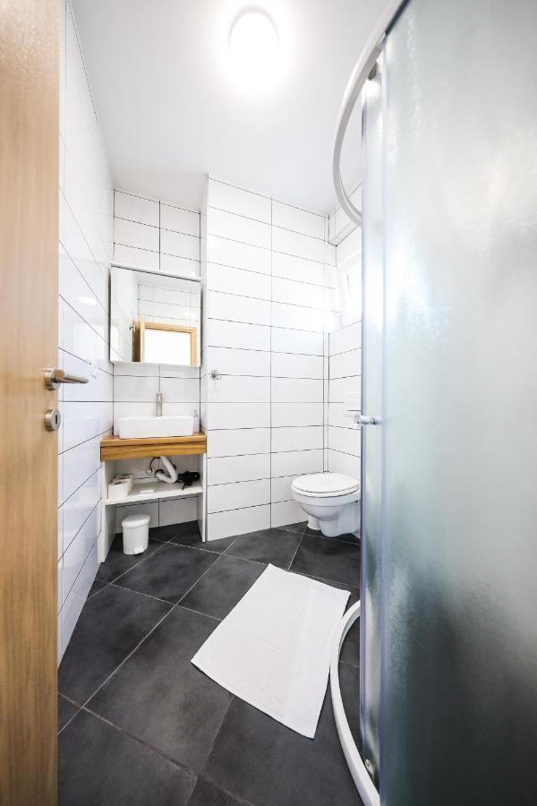 1Oak Rentals Вир Экстерьер фото