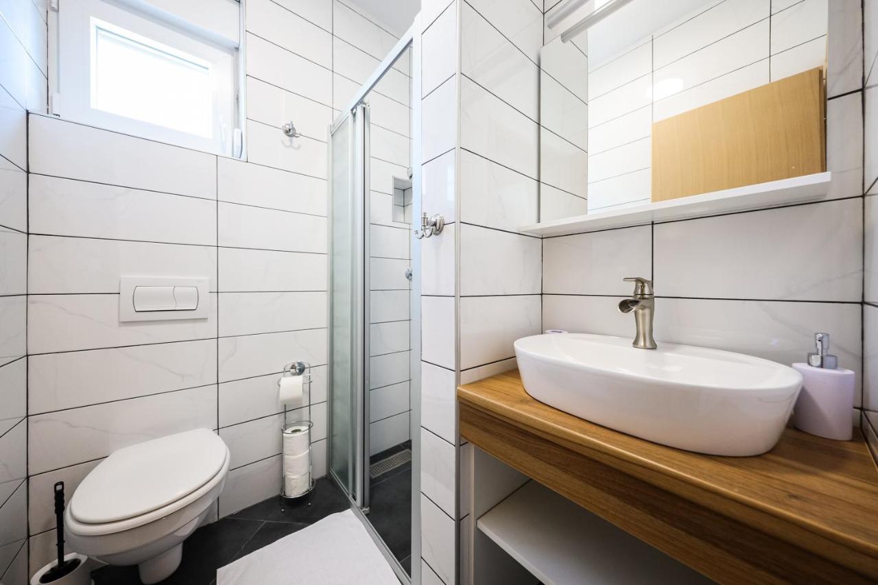 1Oak Rentals Вир Экстерьер фото